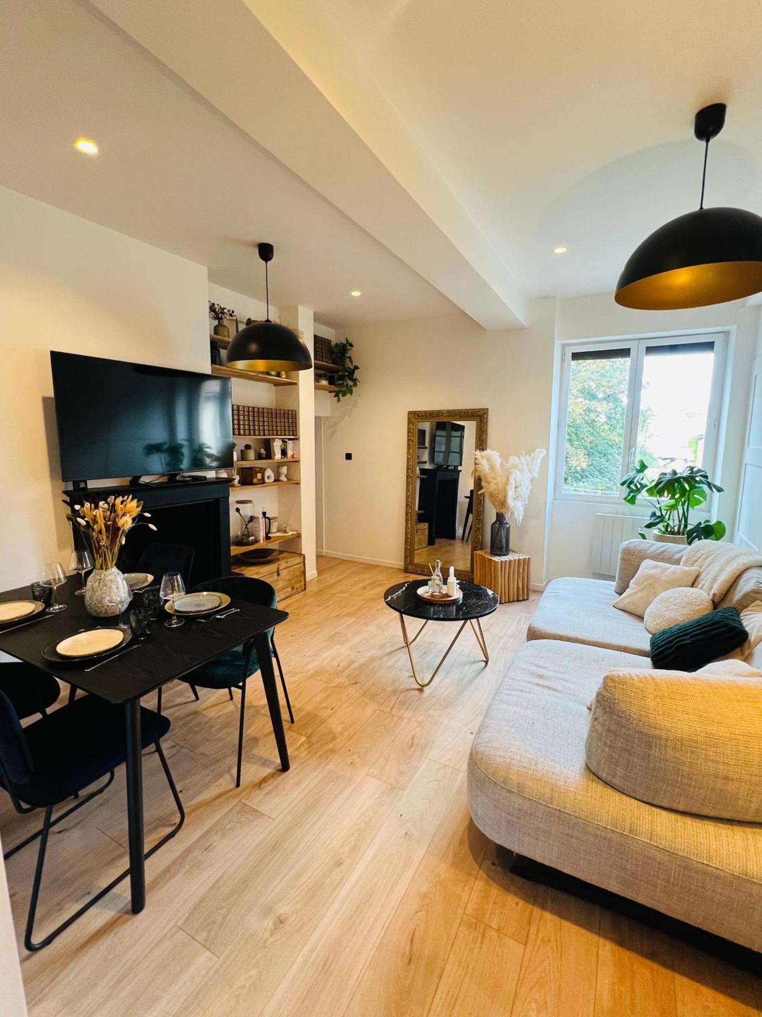 Appartement Charmant T2 Au Coeur De Dijon Extérieur photo